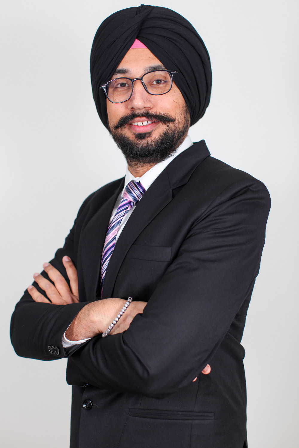 Dr Bedi